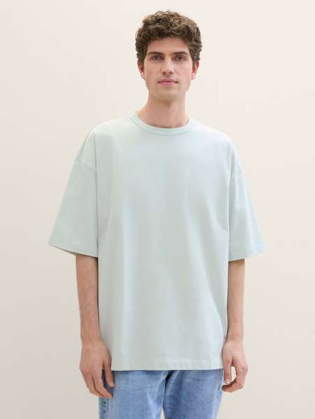 Базовая футболка oversize