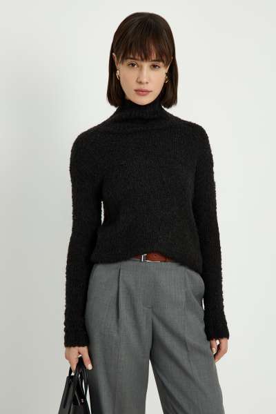 Джемпер свободного силуэта с шерстью