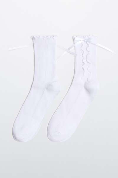 Носки с оборками и бантиками