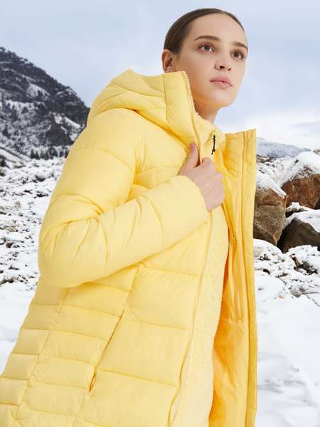 Пуховик женский Outventure