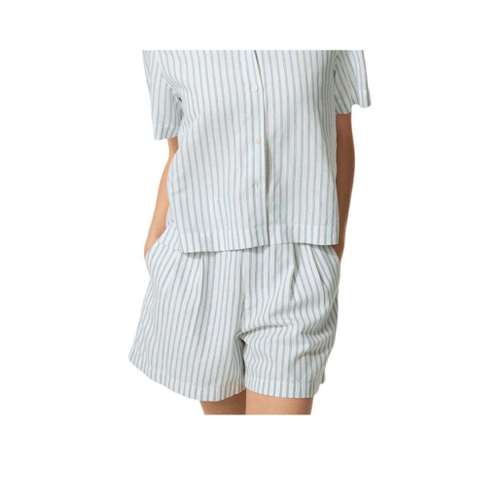 UNIQLO SS26 Повседневные шорты Женские
