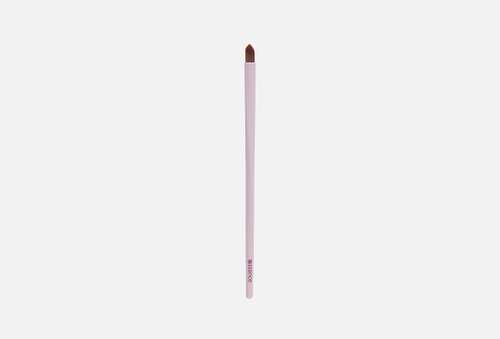 Кисть для теней | essence | Precision meets perfection