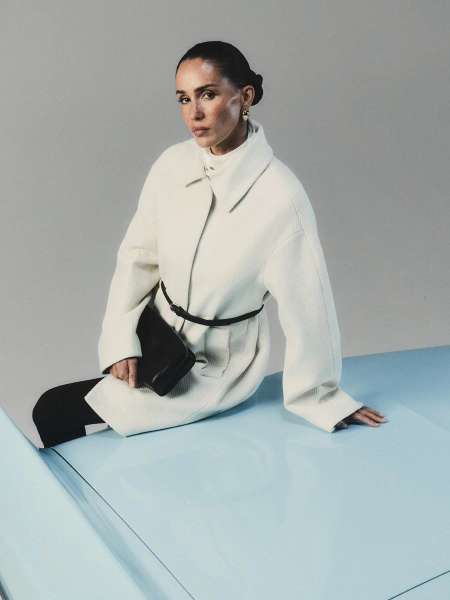 Однобортное пальто с контрастным воротником