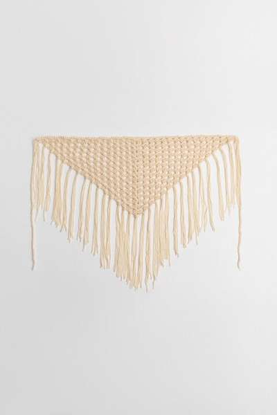 Косынка вязаная с бахромой