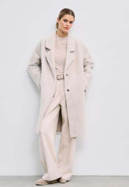 Пальто меховое Снежная Королева