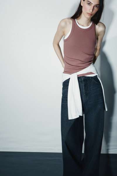 Майка базовая облегающая в рубчик