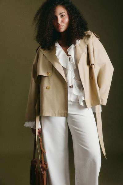 Плащ-тренчкот укороченный с кокеткой