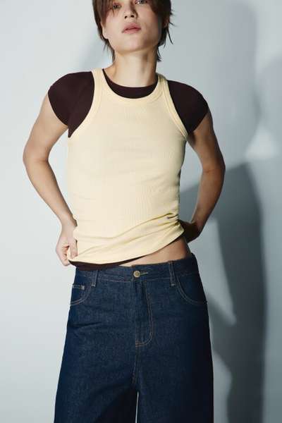 Майка базовая облегающая в рубчик